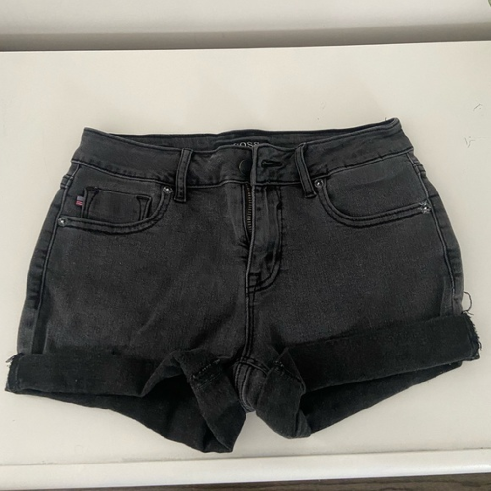 VIGOSS black mid rise jean‎ short